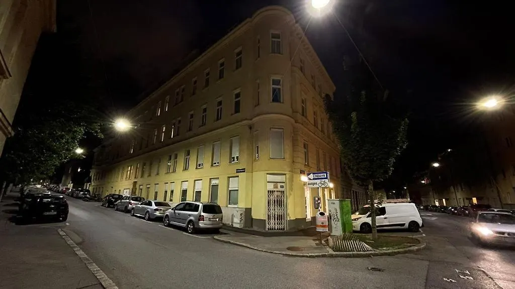 D&D Schonbrunner Deluxe Apartment Wien
