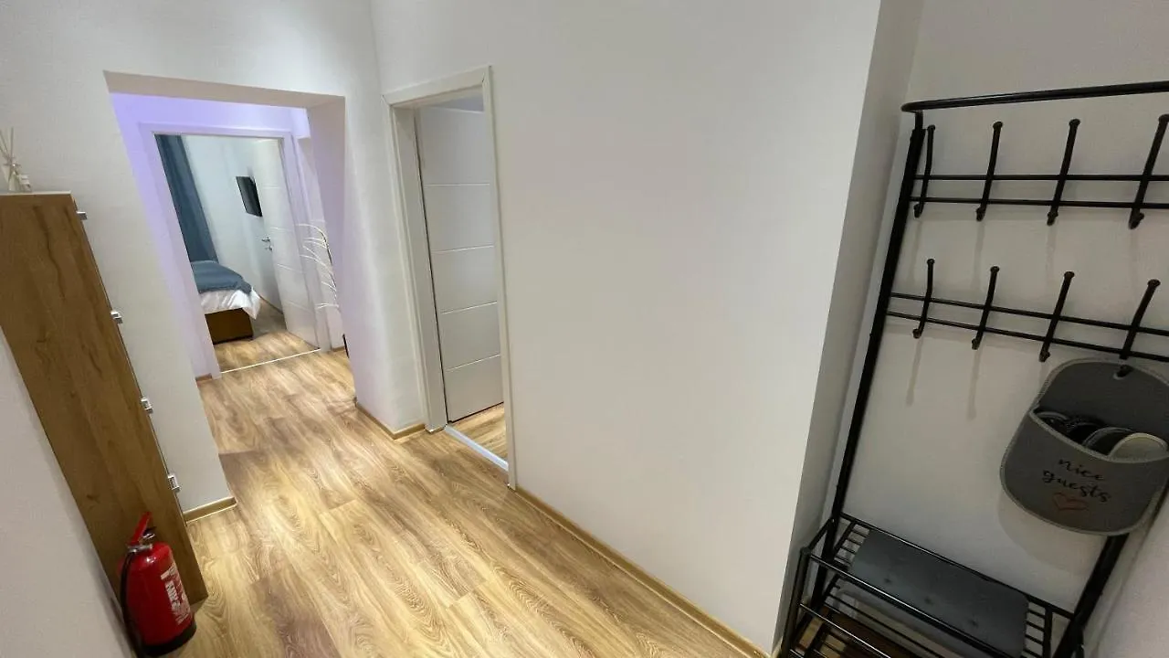 D&D Schonbrunner Deluxe Apartment Wien