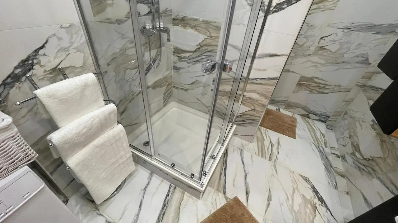 D&D Schonbrunner Deluxe Apartment Wien