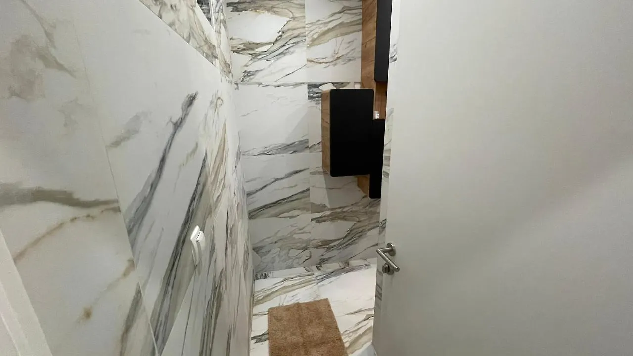 D&D Schonbrunner Deluxe Apartment Wien