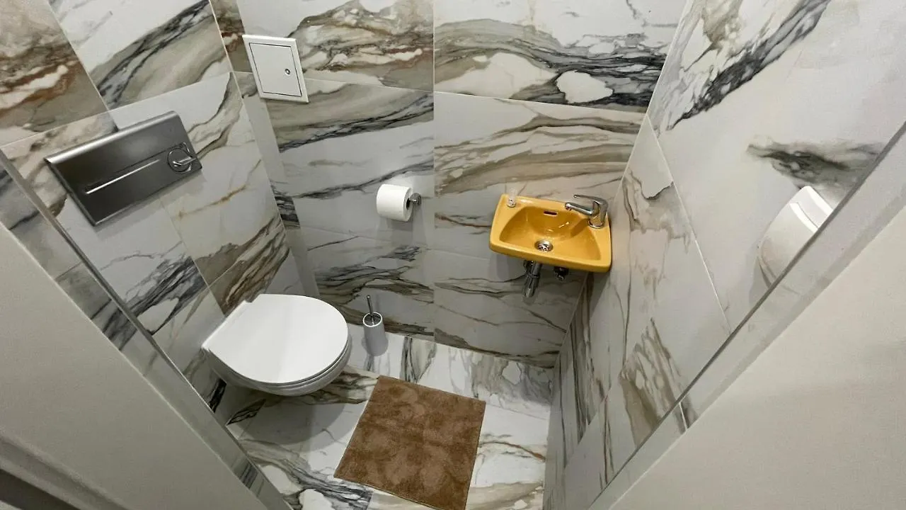 D&D Schonbrunner Deluxe Apartment Wien
