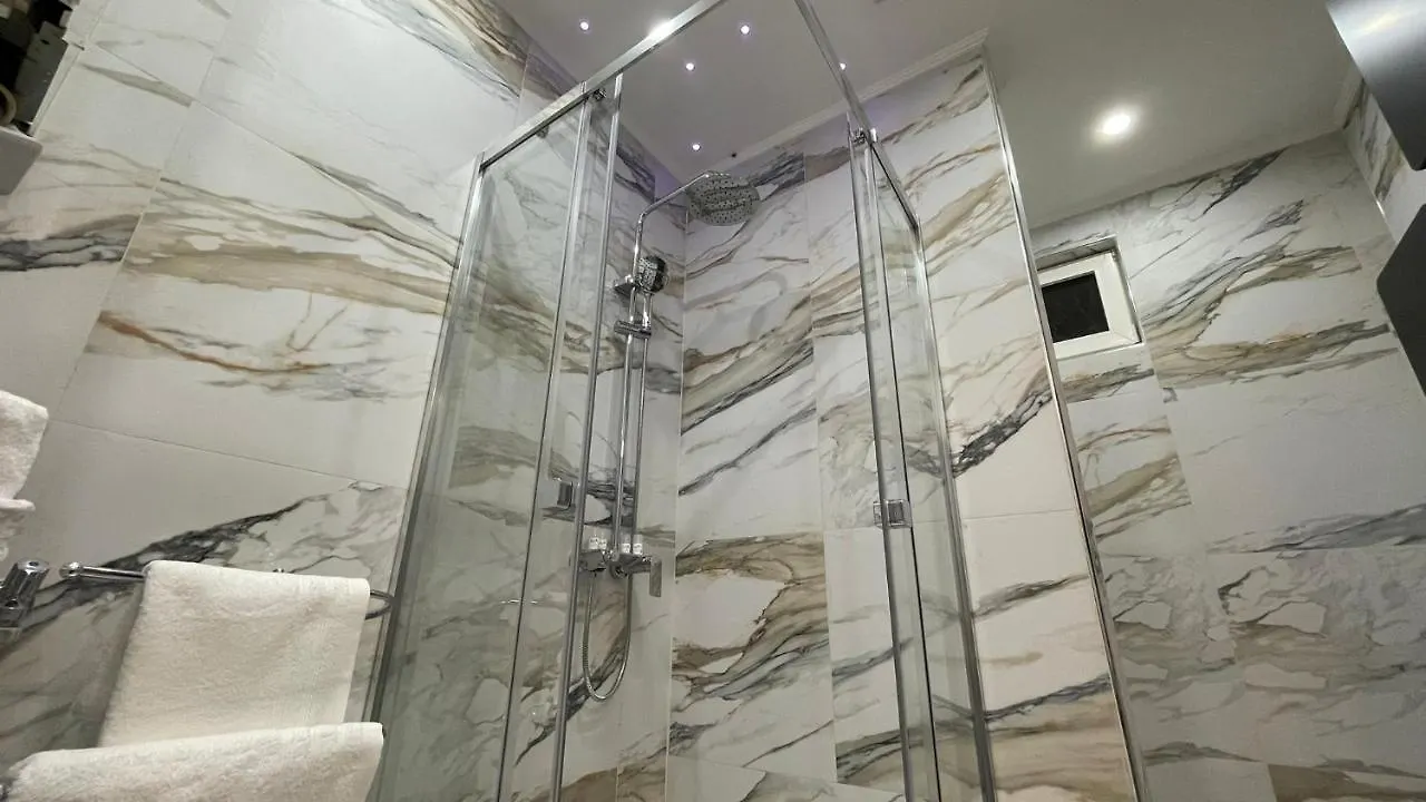 D&D Schonbrunner Deluxe Apartment Wien