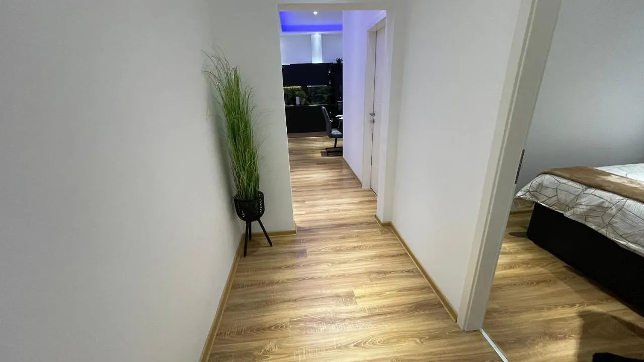 D&D Schonbrunner Deluxe Apartment Vienna